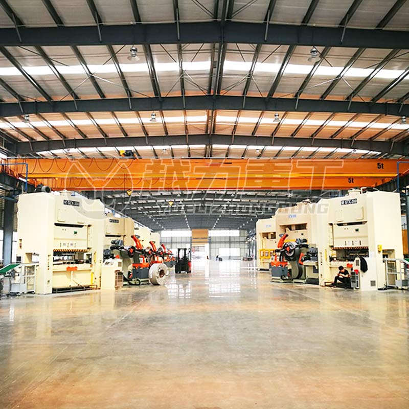 5噸歐式雙梁航吊在山東某高端制造企業(yè)中的應(yīng)用